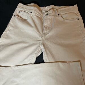 7 For All Mankind Men’s Cream Relaxed Jeans